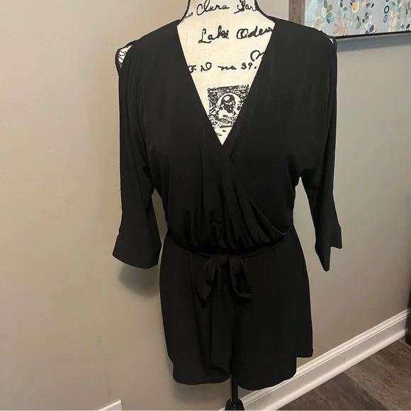Calvin Klein black Jersey romper belted open sleeve v neck wedding dressy sz 6 - Picture 2 of 7
